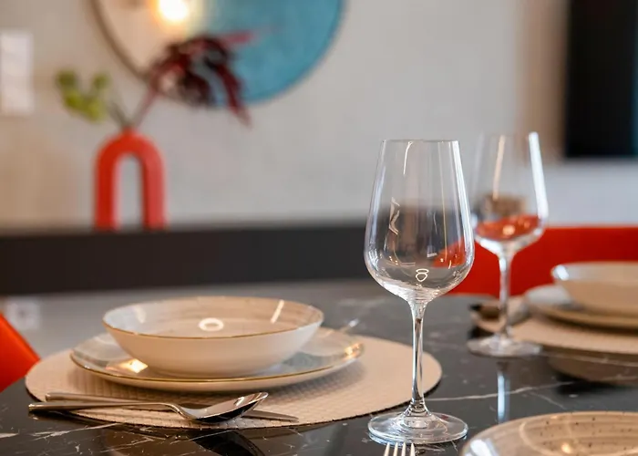 Myflat Wave Botanic Apartment